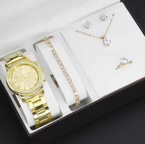 ✨Women Quartz Luxury Watch Bracelet Ring Necklace Earrings Set✨